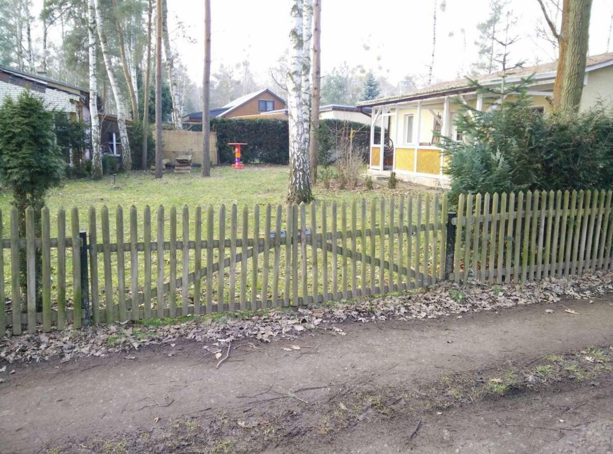 Gemutlicher Ferienbungalow Am Felsensee Bei